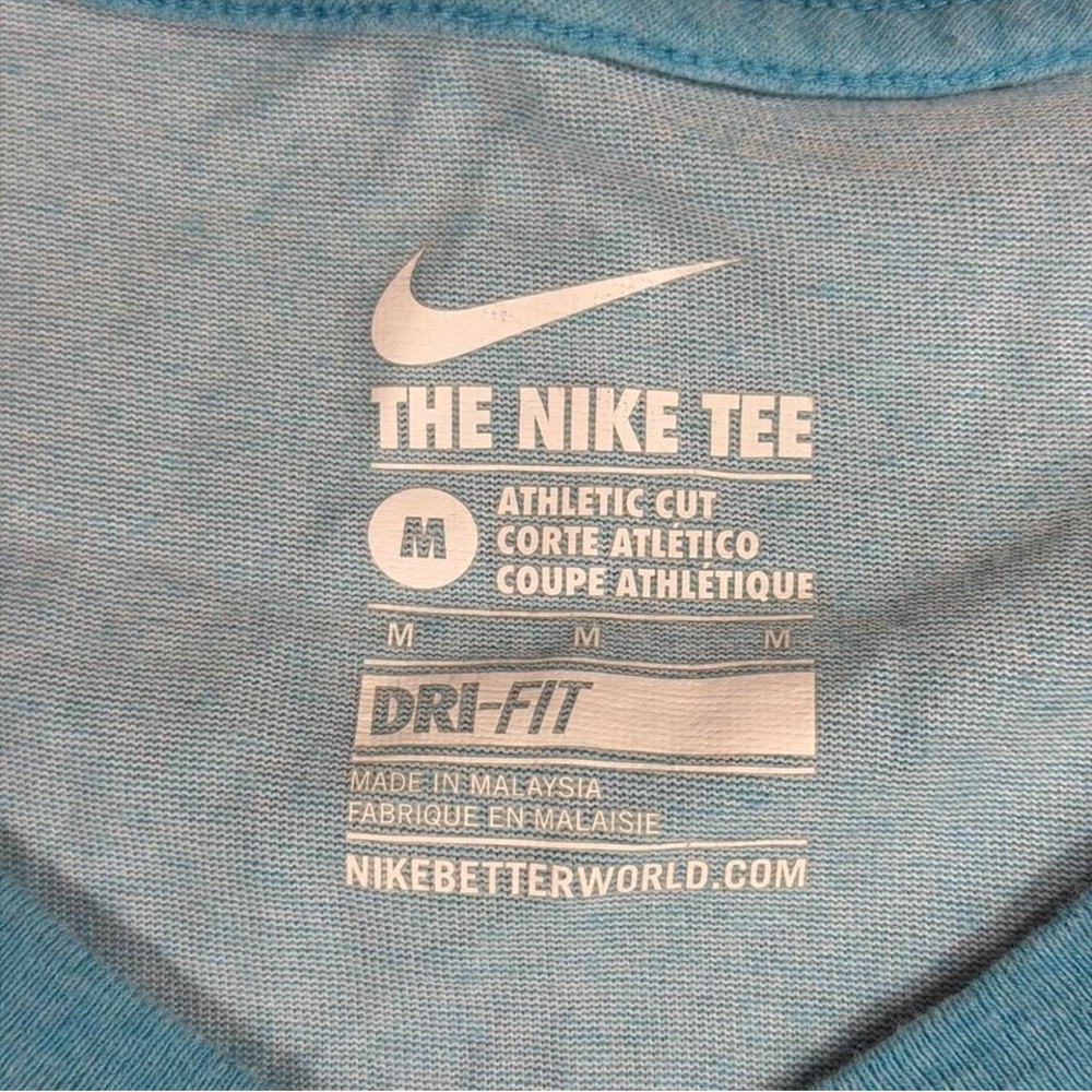 Nike Dri-FIT Long Sleeve Athletic Top – Women’s Medium blue v neck - Picture 5 of 6
